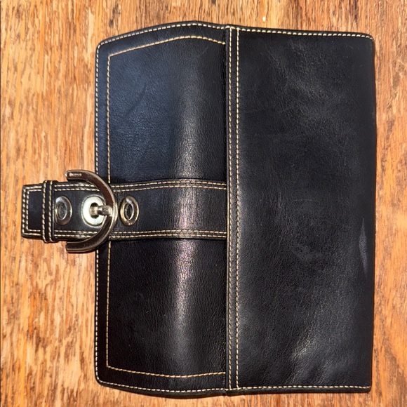 Coach Vintage Soho Black Leather Y2K
Medium Hobo Fringe Shoulder Bag & Wallet - Picture 15 of 16